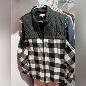 Maurice’s 2xl Buffalo vest